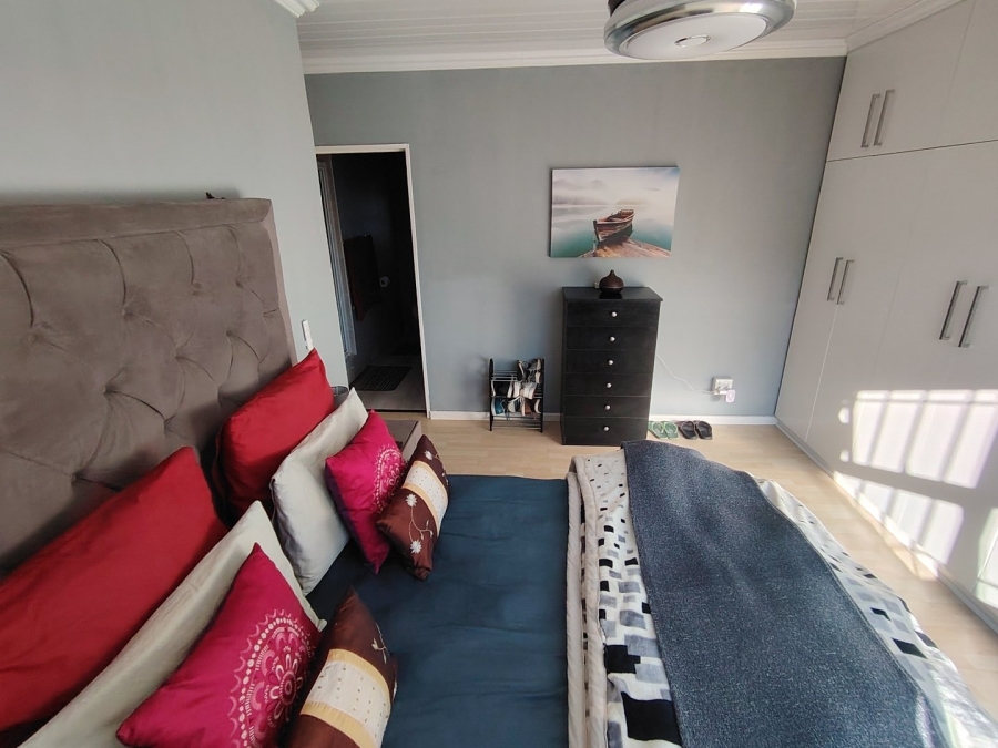 2 Bedroom Property for Sale in Walmer Downs Eastern Cape
